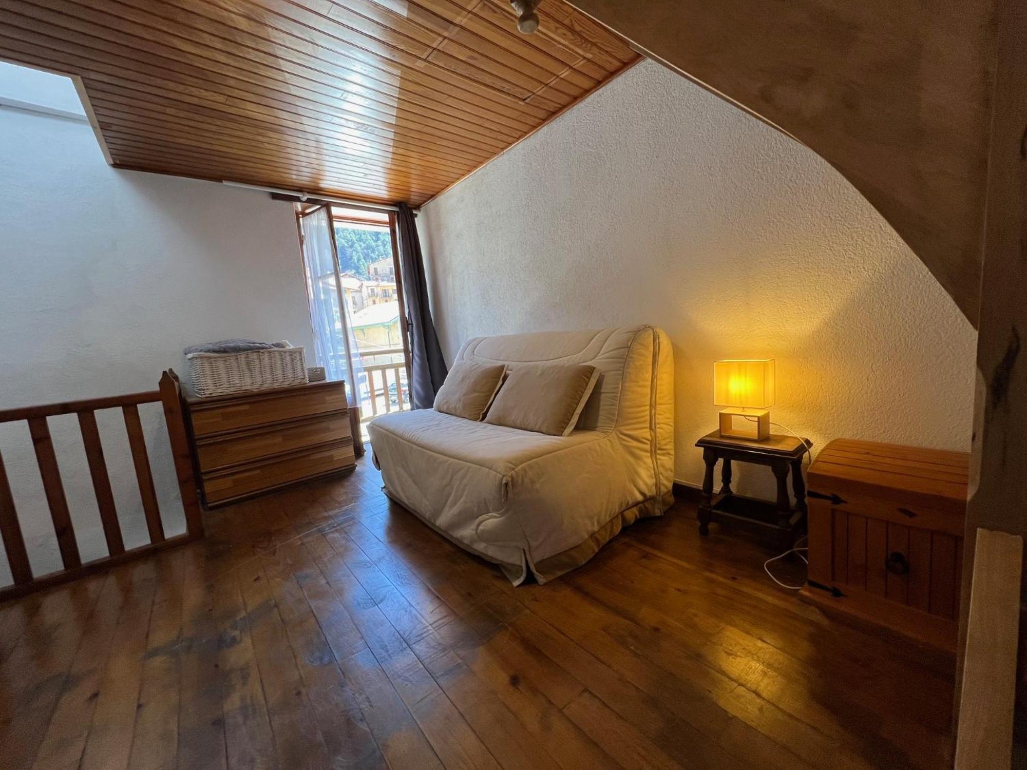 T2 Pour 4 Personnes Au Coeur De St Martin Vesubie Avec Parking Public Devant Apartment